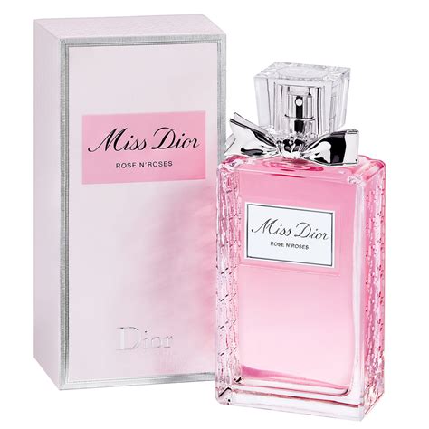 miss dior rose and rosie|Miss Dior roses and perfume.